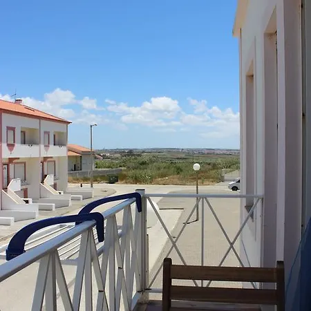 Baleal Holiday Apartment *